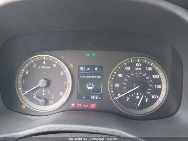 Photo 6 VIN: KM8J33A45HU517924 - HYUNDAI TUCSON 