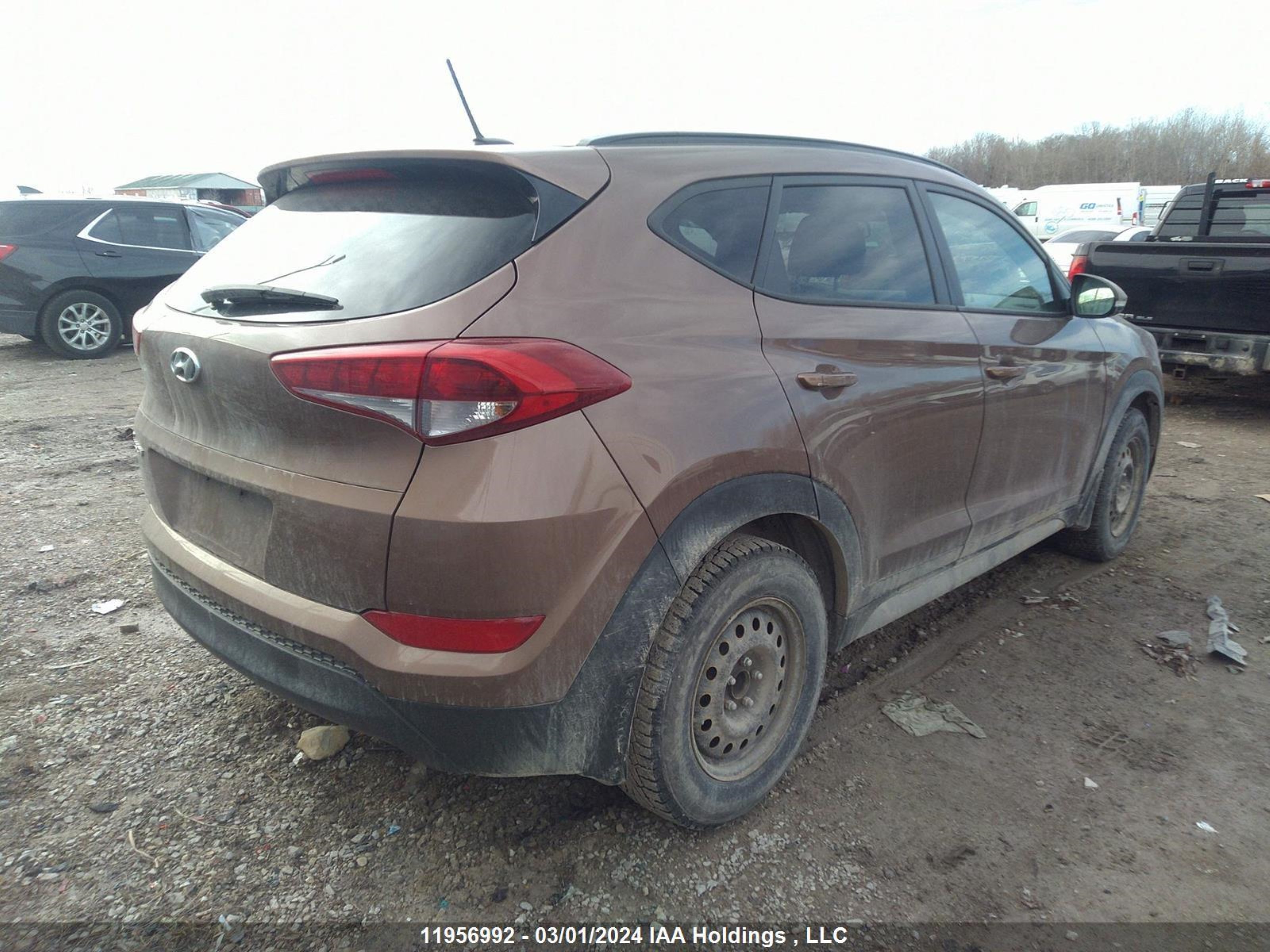 Photo 3 VIN: KM8J33A45HU520533 - HYUNDAI TUCSON 