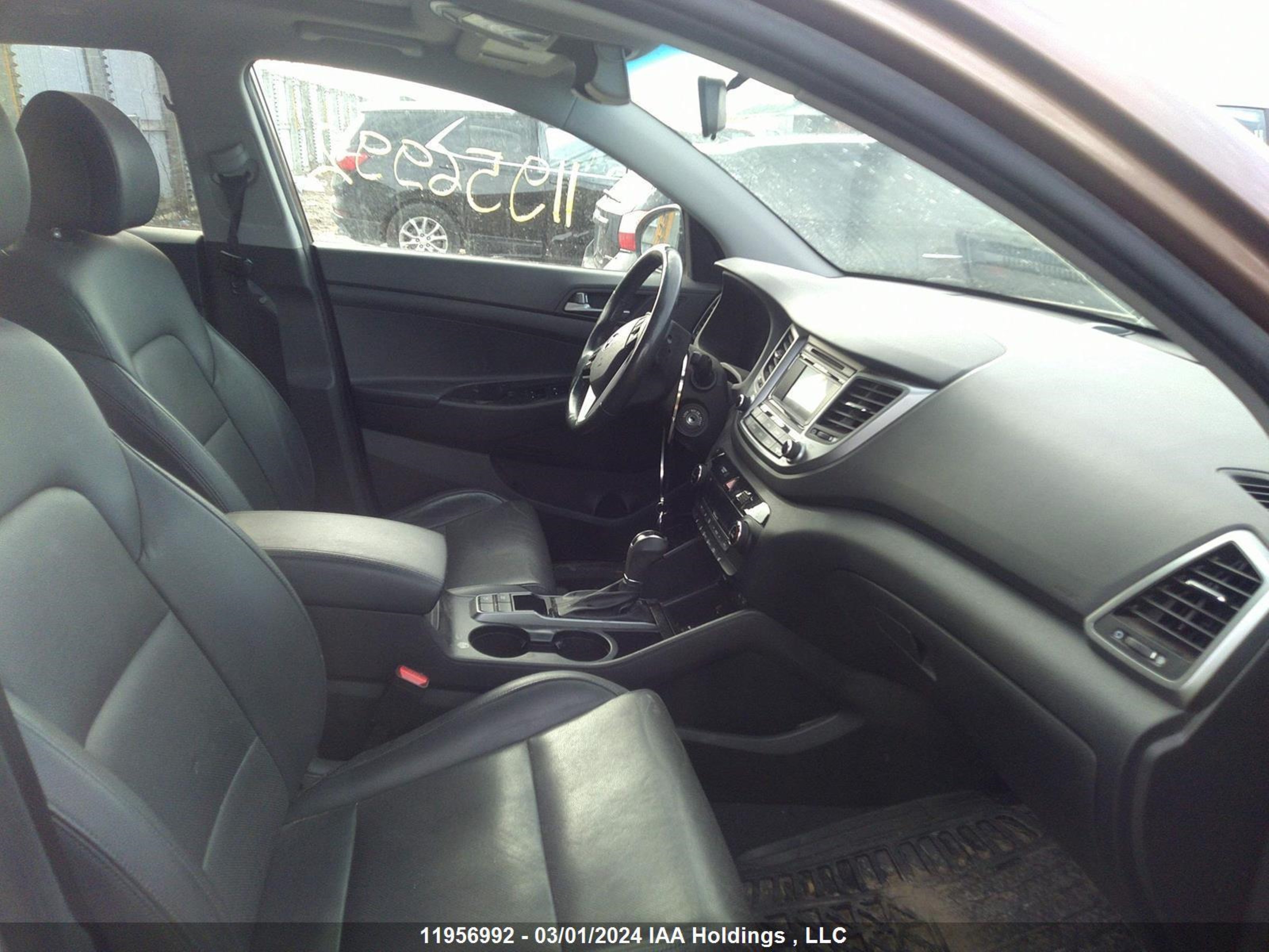 Photo 4 VIN: KM8J33A45HU520533 - HYUNDAI TUCSON 