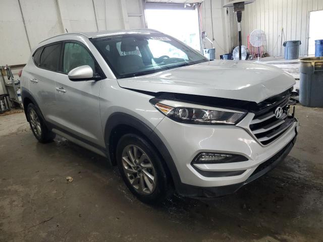 Photo 3 VIN: KM8J33A45HU584667 - HYUNDAI TUCSON 