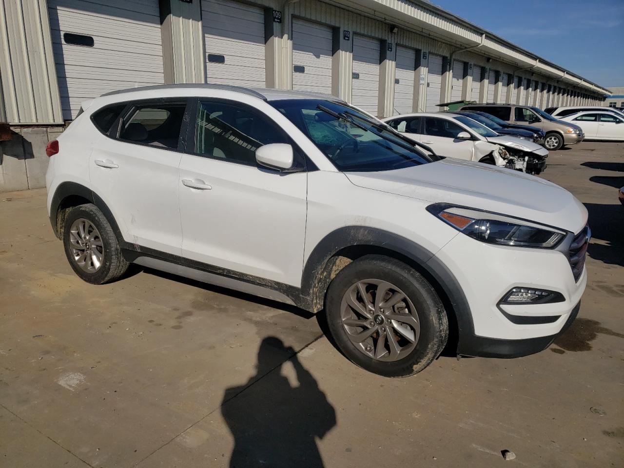 Photo 3 VIN: KM8J33A45JU713593 - HYUNDAI TUCSON 