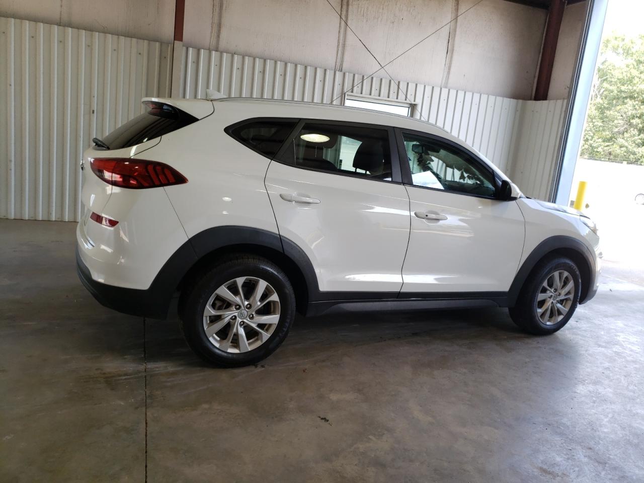 Photo 2 VIN: KM8J33A45KU856478 - HYUNDAI TUCSON 