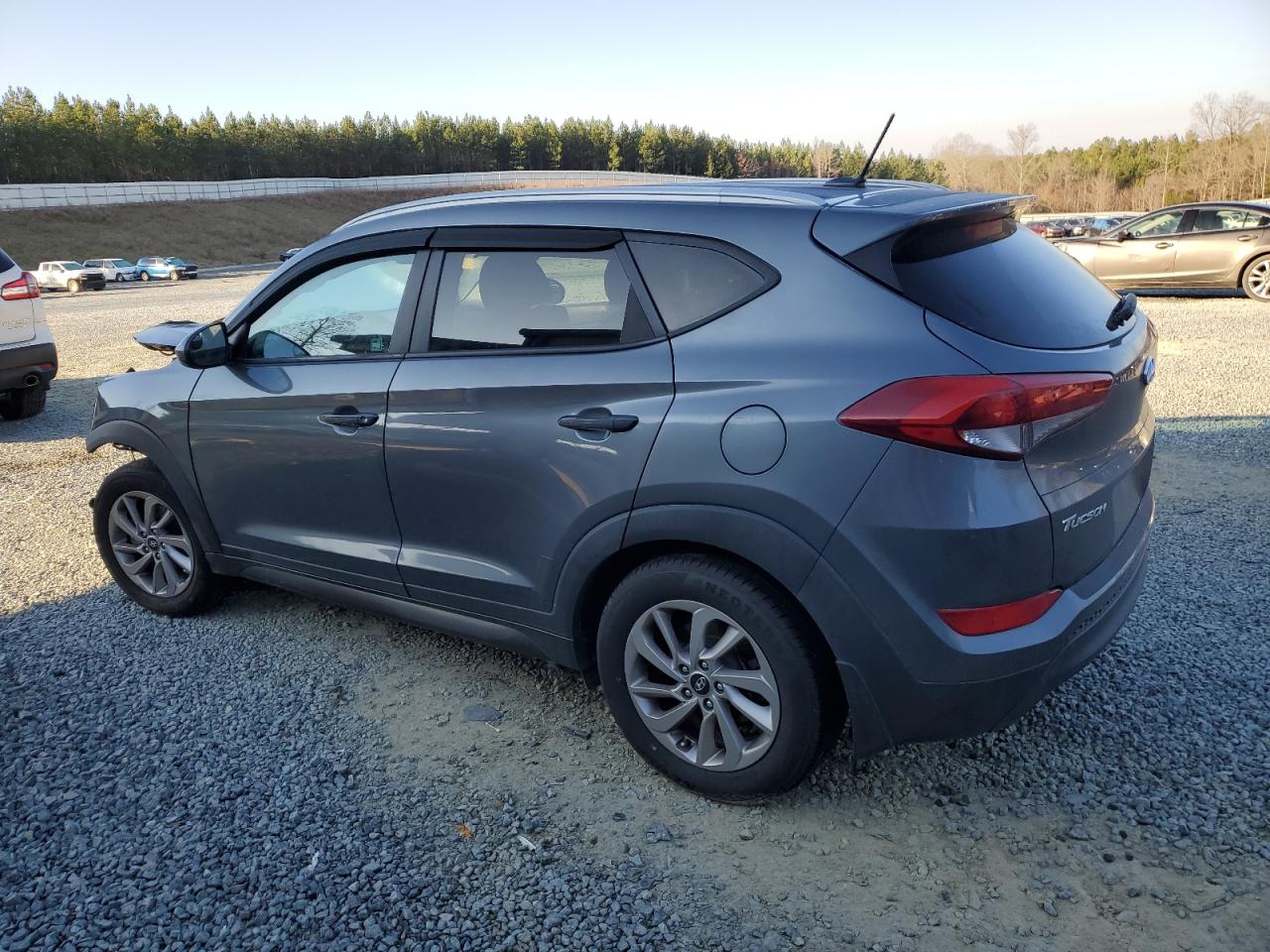 Photo 1 VIN: KM8J33A46GU074262 - HYUNDAI TUCSON 