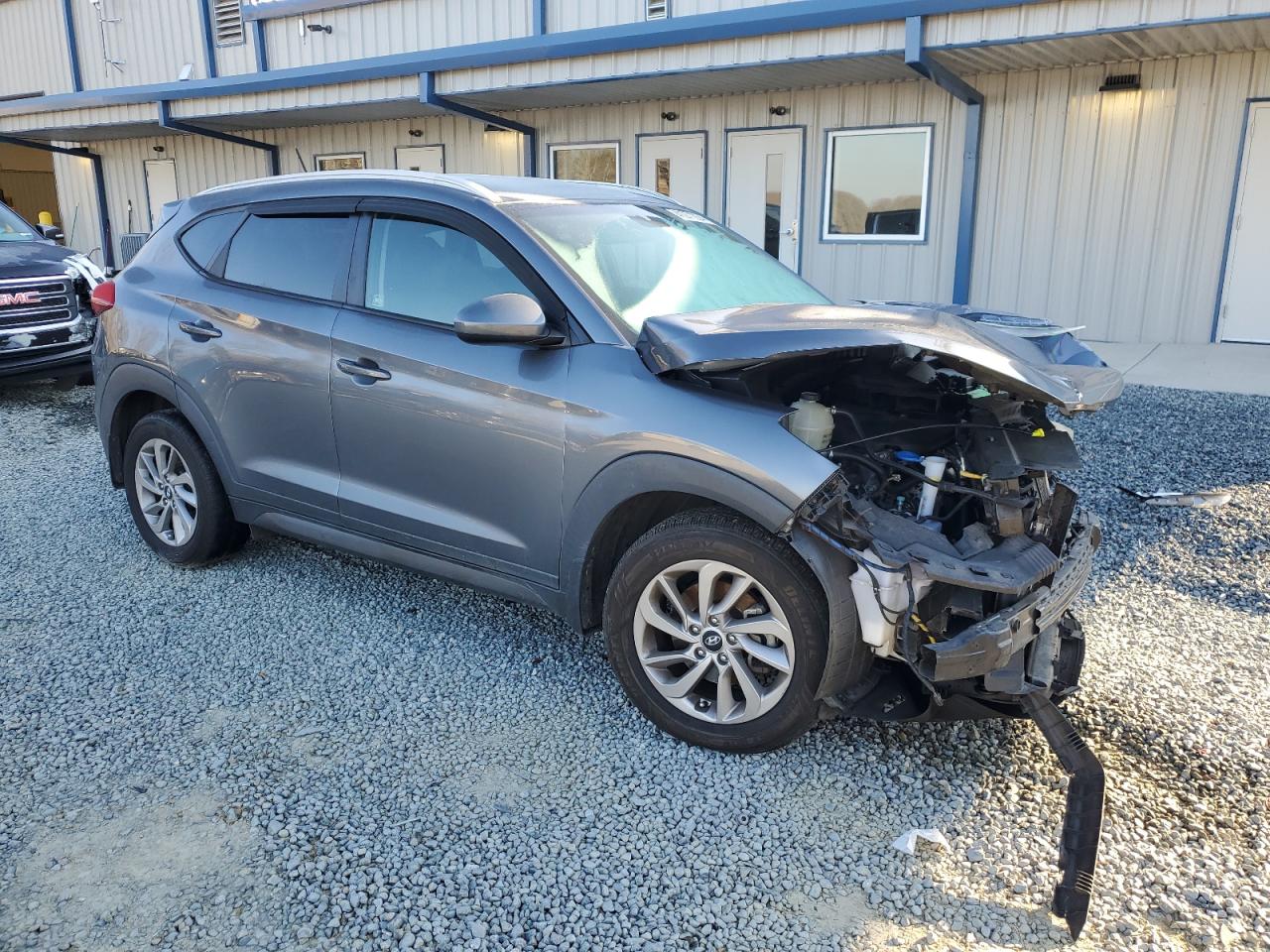 Photo 3 VIN: KM8J33A46GU074262 - HYUNDAI TUCSON 