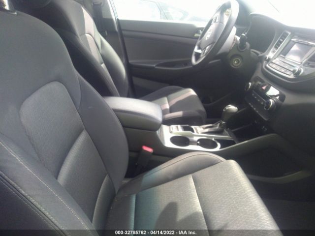 Photo 4 VIN: KM8J33A46GU235449 - HYUNDAI TUCSON 