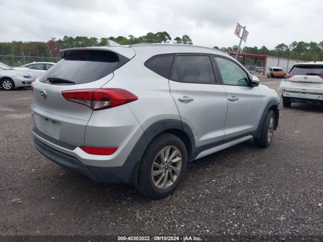 Photo 3 VIN: KM8J33A46JU641948 - HYUNDAI TUCSON 