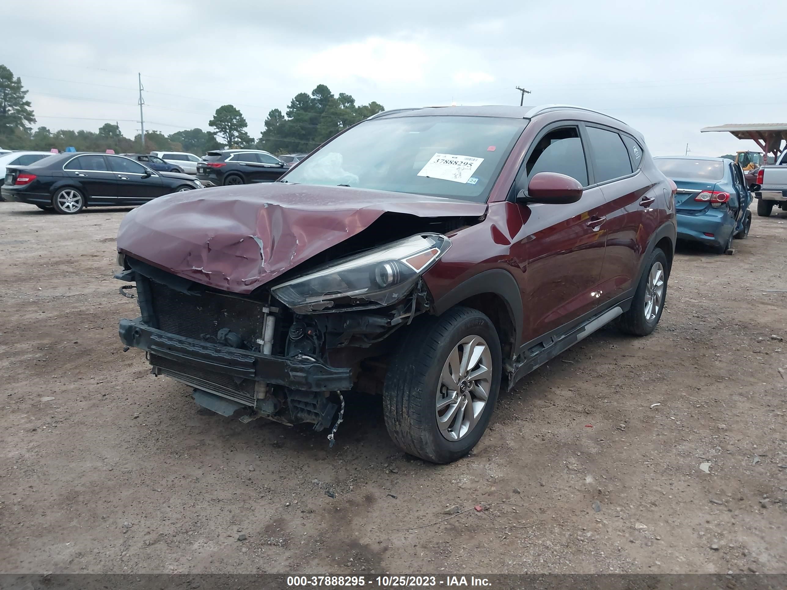 Photo 1 VIN: KM8J33A46JU660810 - HYUNDAI TUCSON 