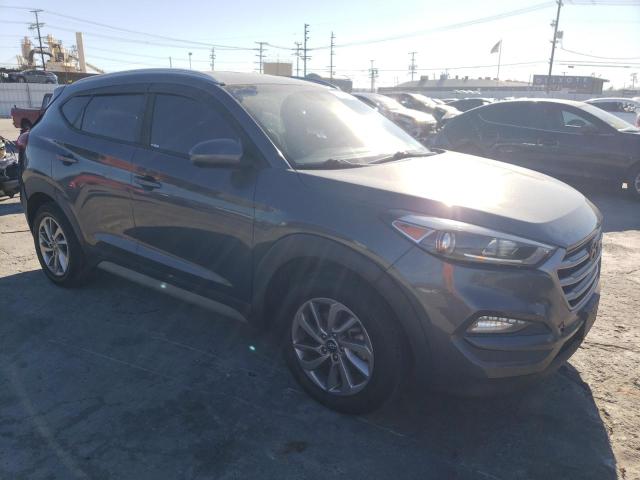 Photo 3 VIN: KM8J33A46JU681527 - HYUNDAI TUCSON 