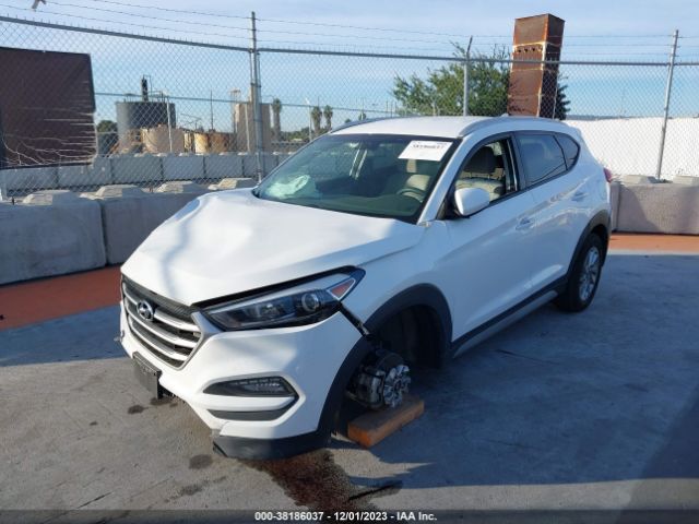 Photo 1 VIN: KM8J33A46JU688378 - HYUNDAI TUCSON 