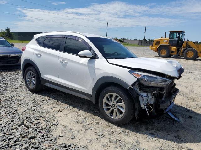 Photo 3 VIN: KM8J33A46JU711335 - HYUNDAI TUCSON 