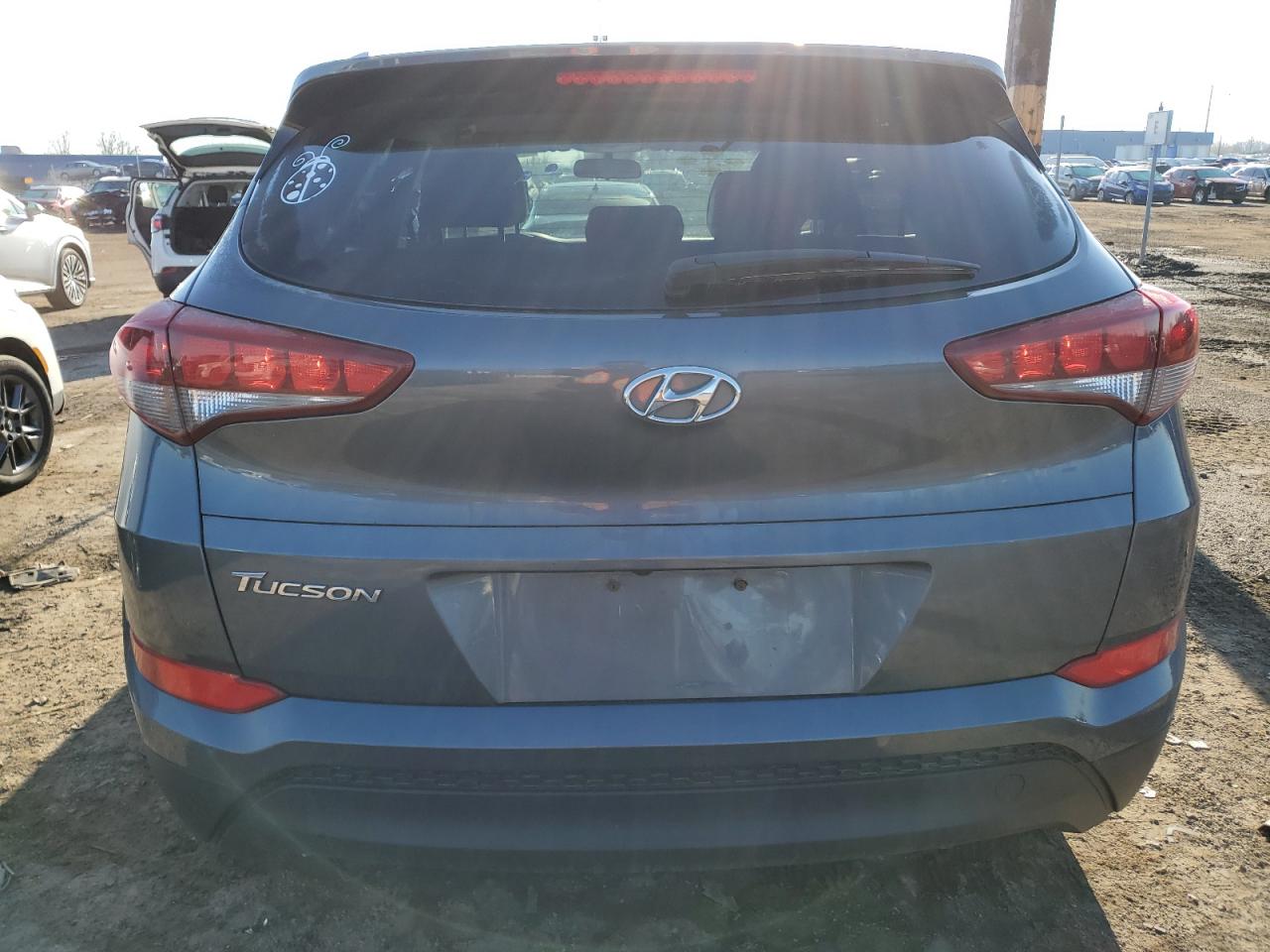 Photo 5 VIN: KM8J33A46JU728524 - HYUNDAI TUCSON 