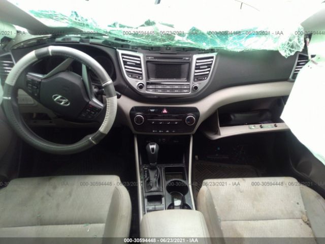 Photo 4 VIN: KM8J33A47GU082919 - HYUNDAI TUCSON 