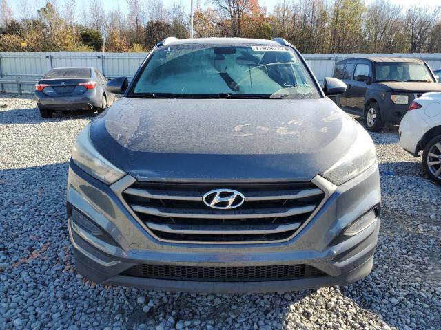 Photo 4 VIN: KM8J33A47GU180607 - HYUNDAI TUCSON 