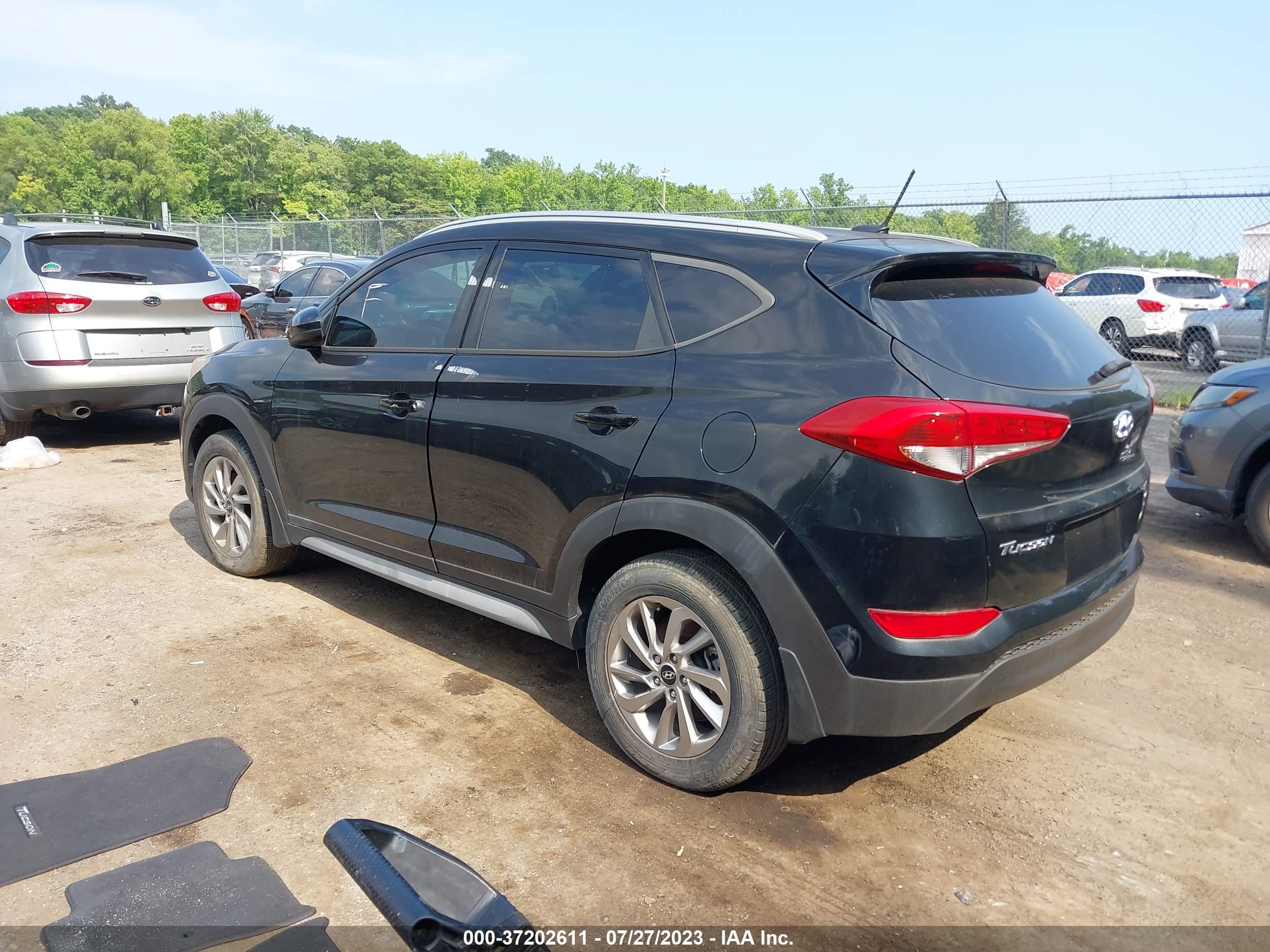 Photo 2 VIN: KM8J33A47HU368397 - HYUNDAI TUCSON 