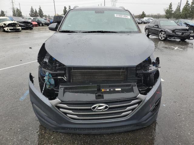 Photo 4 VIN: KM8J33A47HU395423 - HYUNDAI TUCSON 