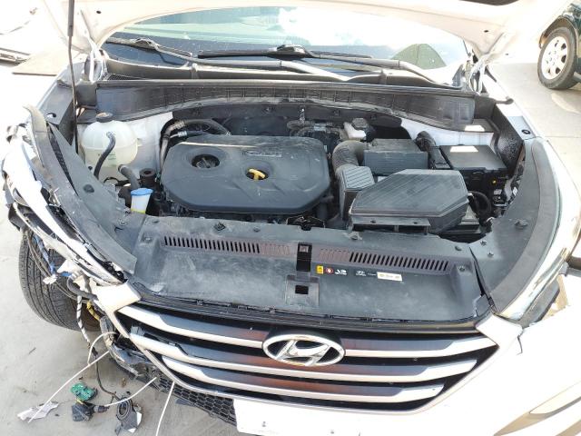 Photo 6 VIN: KM8J33A47HU404962 - HYUNDAI TUCSON 