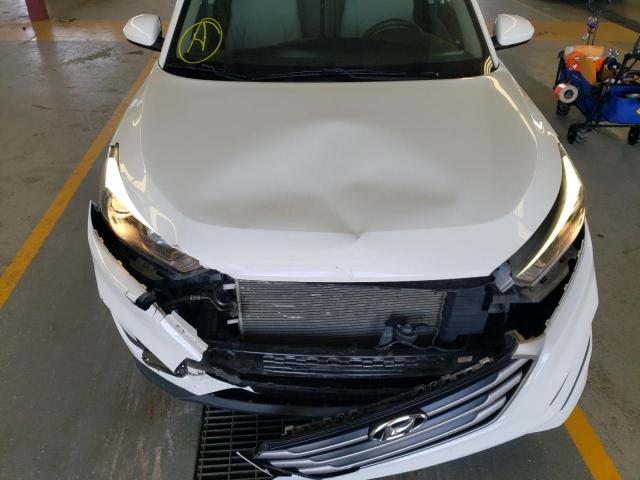 Photo 11 VIN: KM8J33A47HU494954 - HYUNDAI TUCSON 