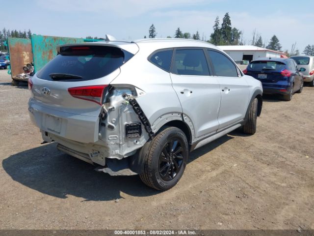 Photo 3 VIN: KM8J33A47JU651663 - HYUNDAI TUCSON 