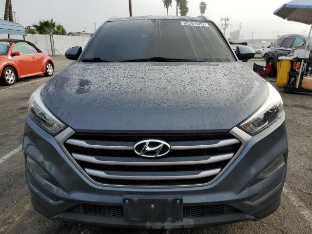 Photo 4 VIN: KM8J33A47JU725826 - HYUNDAI TUCSON 