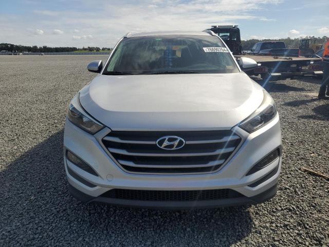 Photo 4 VIN: KM8J33A47JU755893 - HYUNDAI TUCSON SEL 