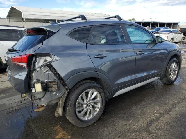 Photo 2 VIN: KM8J33A47JU771866 - HYUNDAI TUCSON 