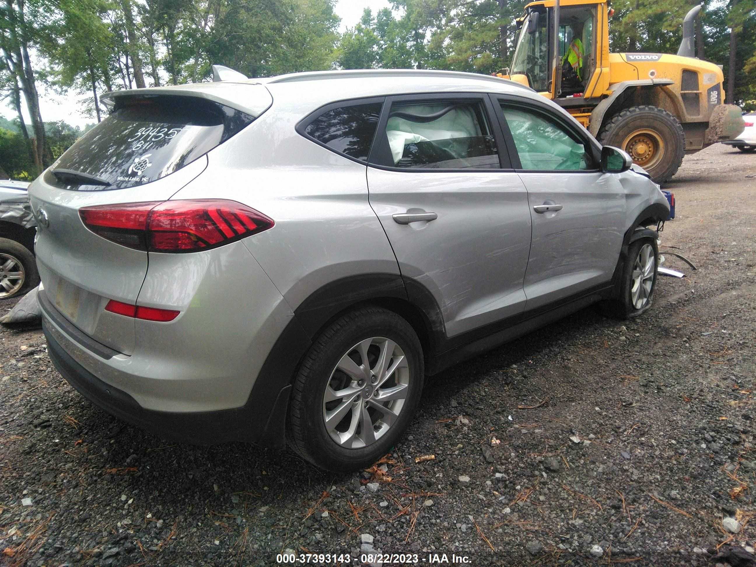 Photo 3 VIN: KM8J33A47KU948191 - HYUNDAI TUCSON 