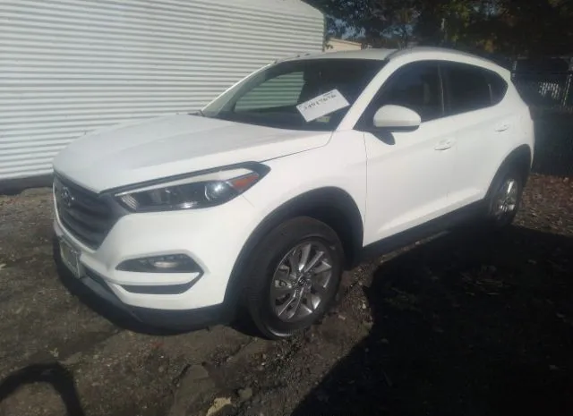 Photo 1 VIN: KM8J33A48GU119119 - HYUNDAI TUCSON 