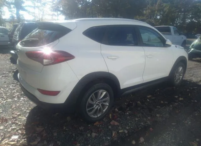 Photo 3 VIN: KM8J33A48GU119119 - HYUNDAI TUCSON 