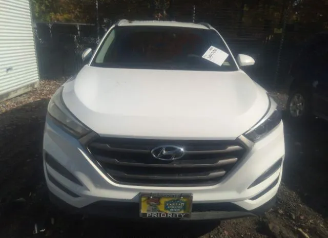 Photo 5 VIN: KM8J33A48GU119119 - HYUNDAI TUCSON 