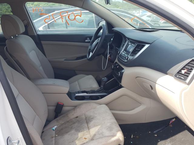 Photo 4 VIN: KM8J33A48GU160088 - HYUNDAI TUCSON 