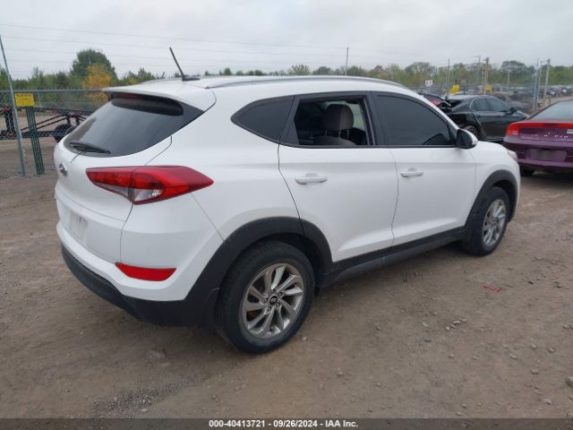 Photo 3 VIN: KM8J33A48GU199330 - HYUNDAI TUCSON 