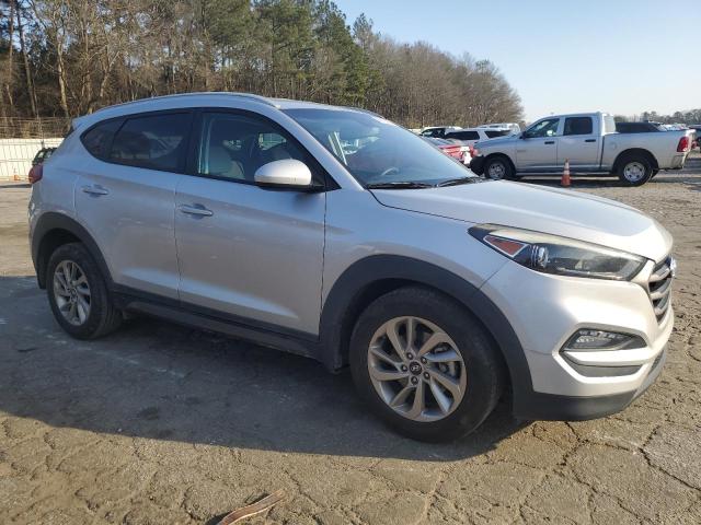 Photo 3 VIN: KM8J33A48GU256061 - HYUNDAI TUCSON 