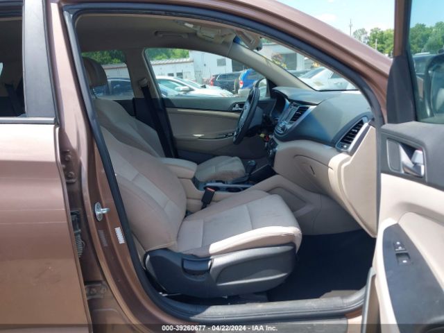 Photo 4 VIN: KM8J33A48HU260726 - HYUNDAI TUCSON 