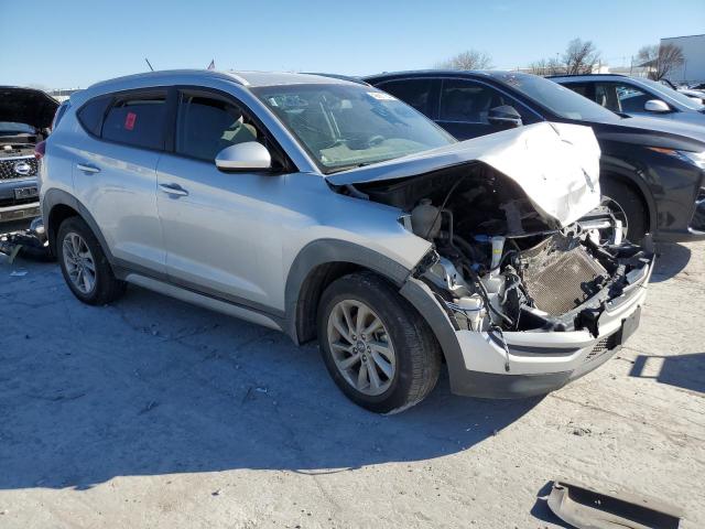 Photo 3 VIN: KM8J33A48HU383457 - HYUNDAI TUCSON 