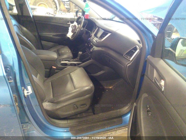 Photo 4 VIN: KM8J33A48HU407014 - HYUNDAI TUCSON 