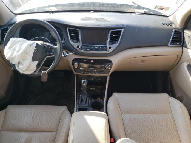 Photo 8 VIN: KM8J33A48HU474387 - HYUNDAI TUCSON LIM 