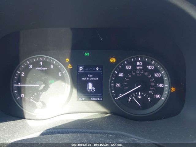 Photo 6 VIN: KM8J33A48HU524690 - HYUNDAI TUCSON 