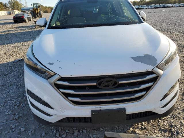 Photo 4 VIN: KM8J33A48JU626903 - HYUNDAI TUCSON SEL 