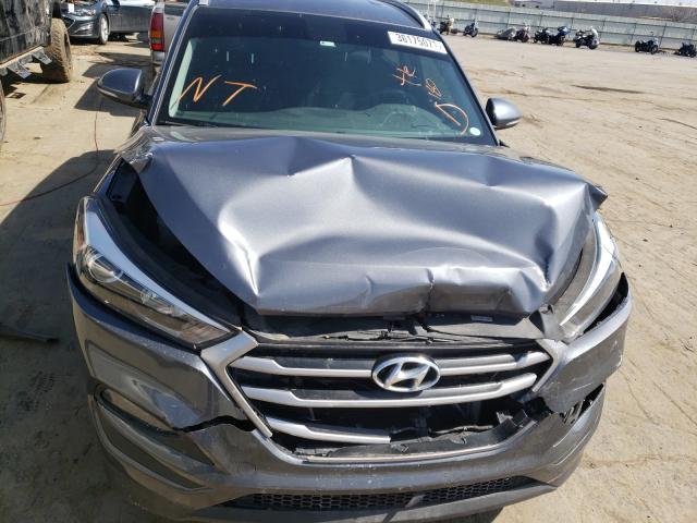 Photo 8 VIN: KM8J33A48JU675129 - HYUNDAI TUCSON SEL 