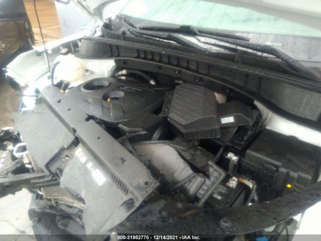 Photo 9 VIN: KM8J33A48JU678810 - HYUNDAI TUCSON 