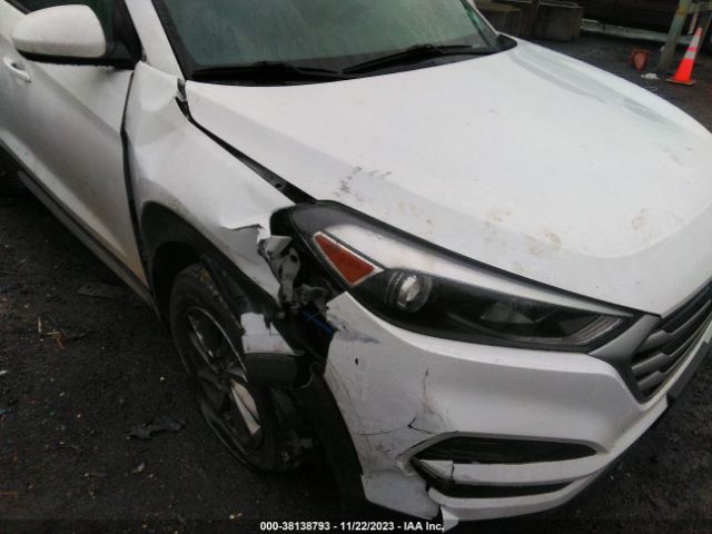 Photo 5 VIN: KM8J33A48JU722935 - HYUNDAI TUCSON 