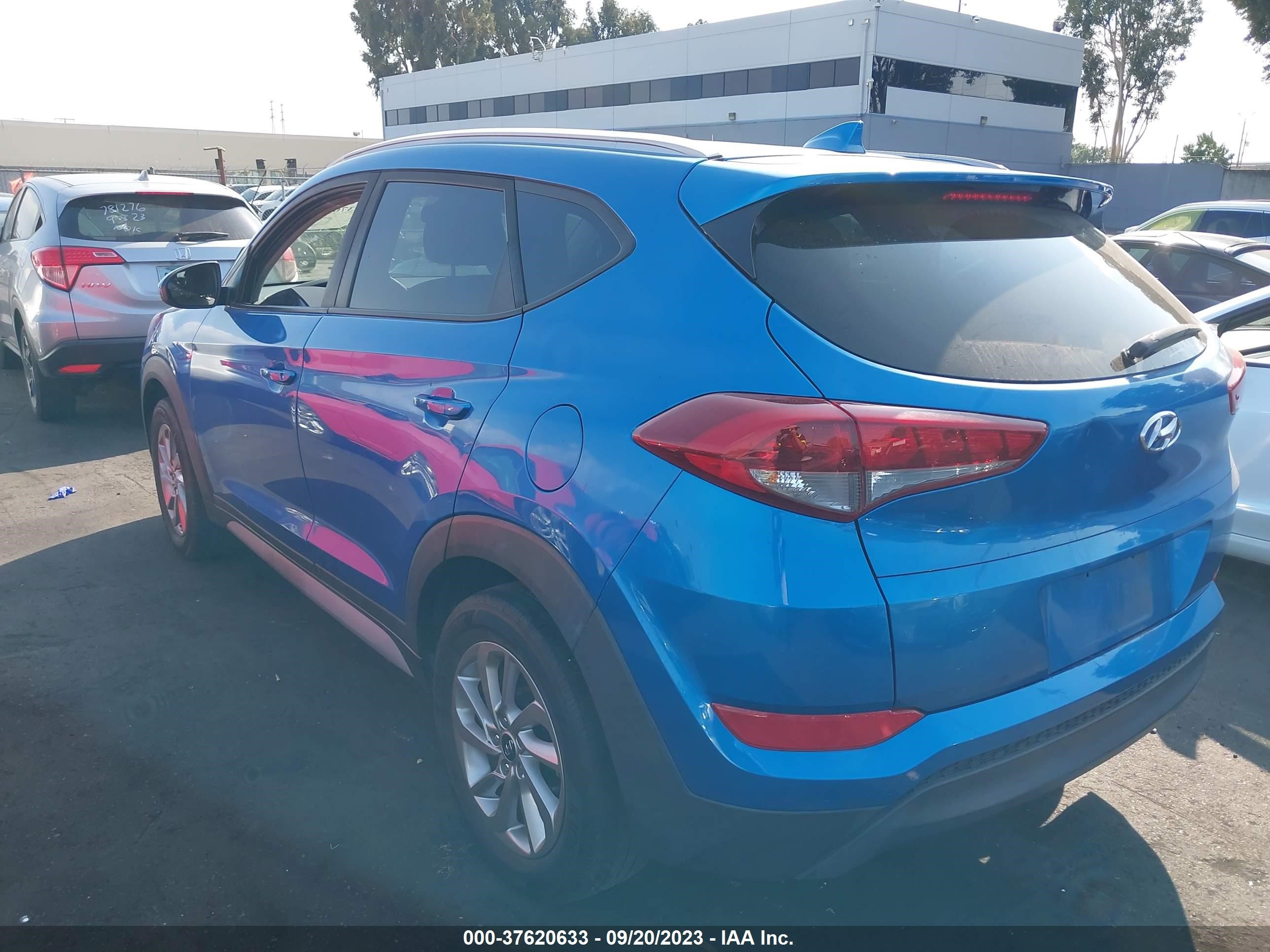 Photo 2 VIN: KM8J33A48JU726354 - HYUNDAI TUCSON 