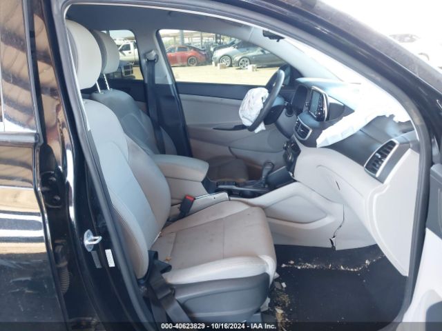 Photo 4 VIN: KM8J33A48KU912641 - HYUNDAI TUCSON 