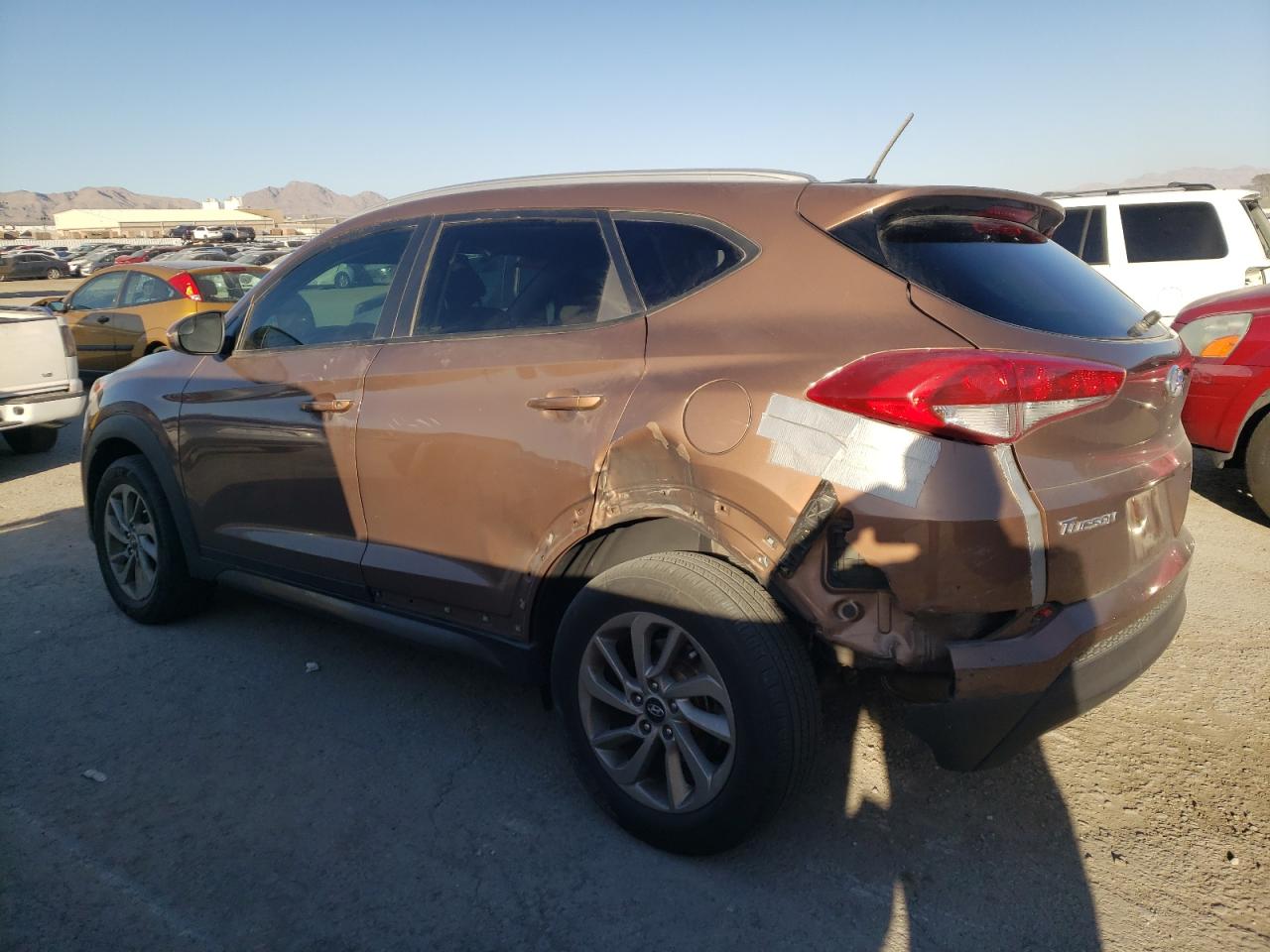 Photo 1 VIN: KM8J33A49GU041207 - HYUNDAI TUCSON 