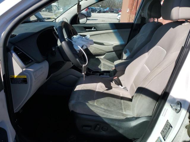 Photo 6 VIN: KM8J33A49GU110879 - HYUNDAI TUCSON 