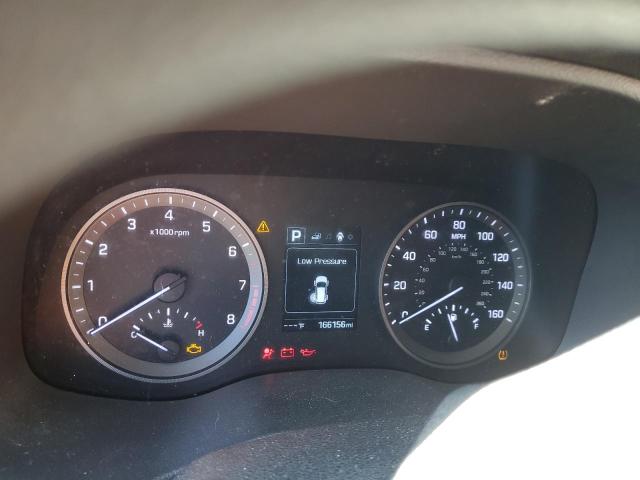 Photo 8 VIN: KM8J33A49GU110879 - HYUNDAI TUCSON 