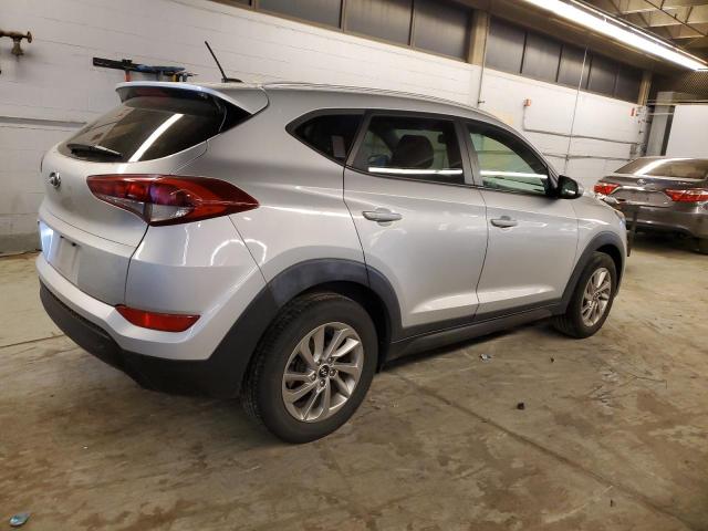 Photo 2 VIN: KM8J33A49GU115015 - HYUNDAI TUCSON 