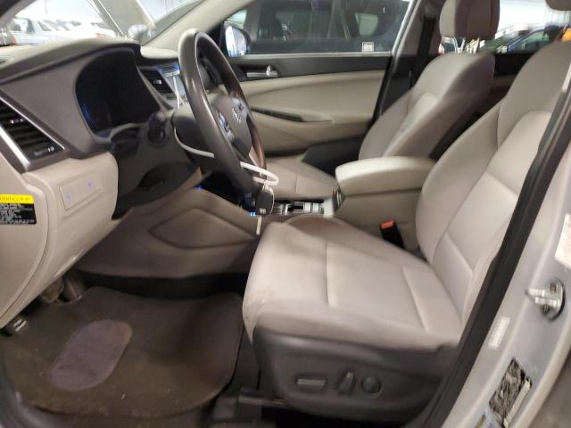 Photo 6 VIN: KM8J33A49GU115015 - HYUNDAI TUCSON 