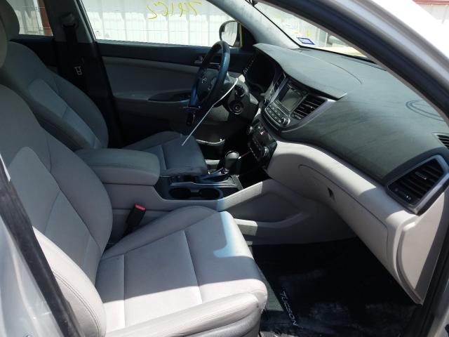 Photo 4 VIN: KM8J33A49GU121588 - HYUNDAI TUCSON LIM 