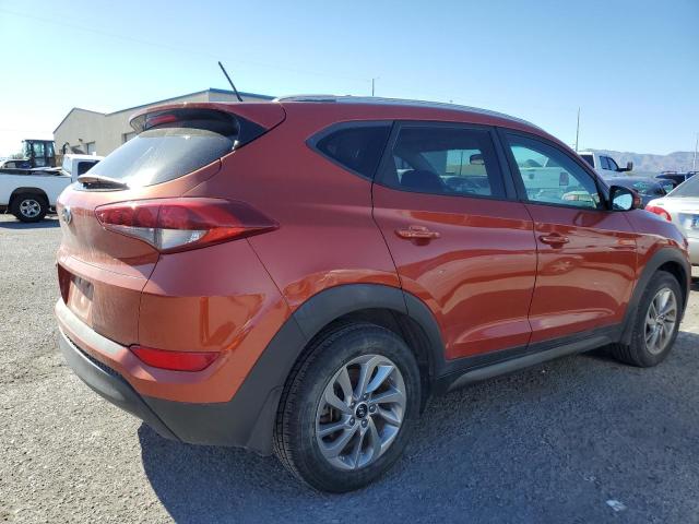 Photo 2 VIN: KM8J33A49GU187350 - HYUNDAI TUCSON 